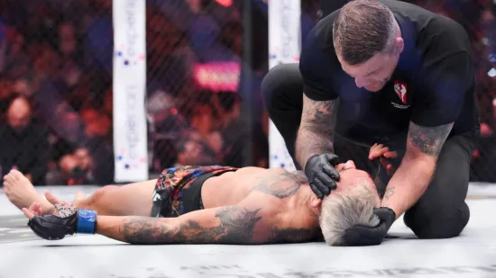 Zvijezda UFC-a brutalno nokautirala suparnika, a svi su primijetili detalj na njemu: 'On je Sotona'