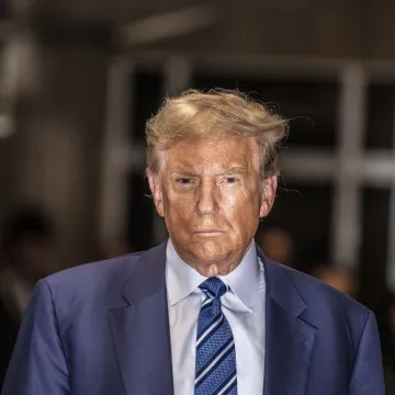 Mirišite kao Trump: Evo što dobijete za više od 200 eura u bočici sa zlatnim kipićem