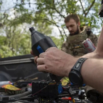 Strašne optužbe: 'Rusi bacaju agense za gušenje iz dronova na rovove'