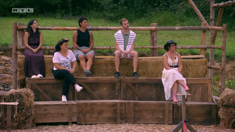 Plavci pobijedili u tjednom zadatku, a Dejan napustio show: 'Rade totalno krivo'