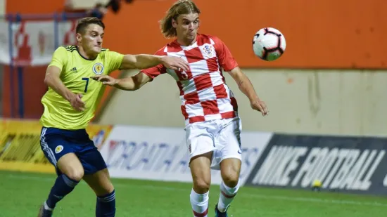 Hrvatski reprezentativac mijenja sredinu: Želi ga klub iz Premier lige