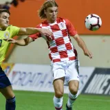 Hrvatski reprezentativac mijenja sredinu: Želi ga klub iz Premier lige