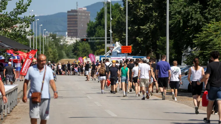Thompson se oglasio emotivnom porukom nekoliko sati prije velikog koncerta na Hipodromu