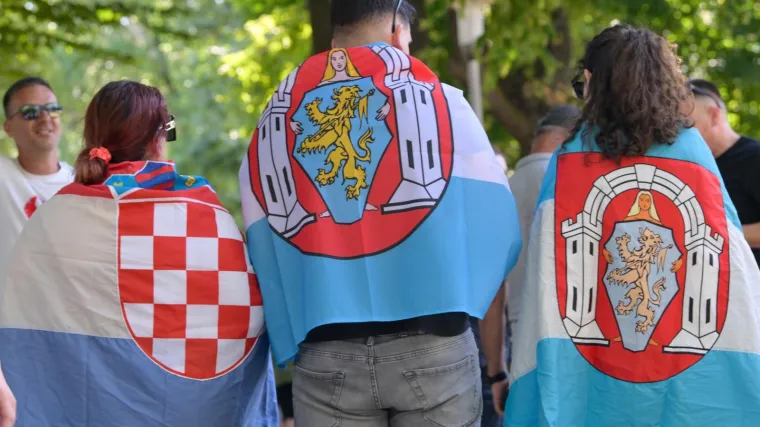 Srbi svojim građanima: 'Ne putujte u Zagreb za vrijeme Thompsonovog koncerta. Za vas je rizično'