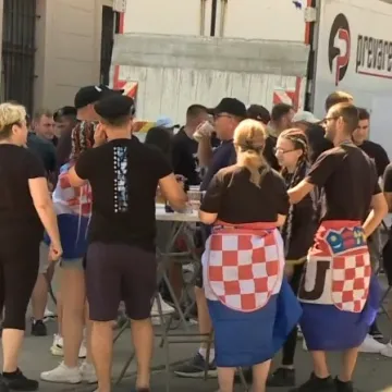 Centrom grada orile se ustaške pjesme: Evo kako su to komentirali iz policije