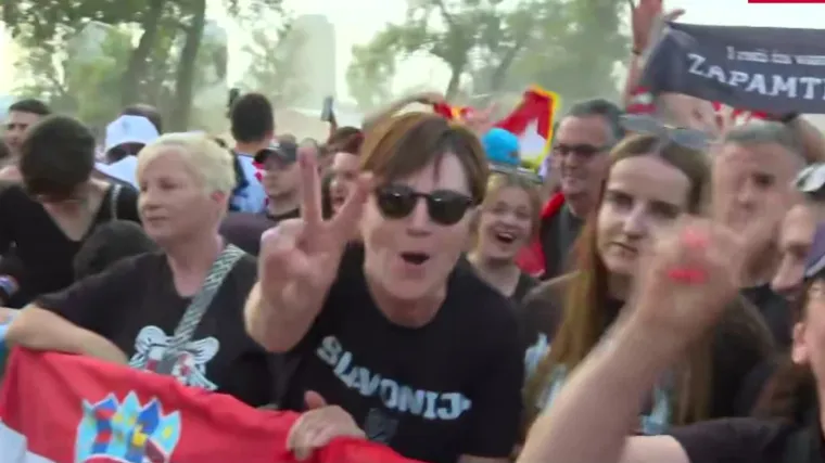 Na Hipodrom je stigao i Gordan Jandroković, emotivni fanovi otkrili što im znači koncert Thompsona