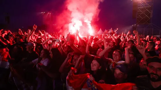 E, ovo nije bilo dozvoljeno! Pogledajte zapaljene baklje kada je Hipodrom doslovno gorio