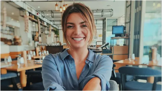 Ella Dvornik nakon Thompsonovog koncerta: 'Policajci mi dali upute za tajne puteve Božje'
