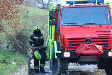 Mrtav pijan prijetio ukućanima pa zapalio prizemlje kuće: Pazite koliko je promila napuhao