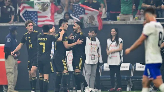 Meksiko šokirao Amerikance usred Houstona i uzeo deseti Gold Cup!