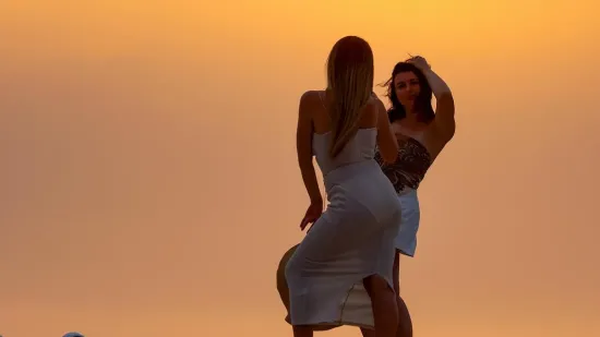 Lijepe Zadranke u providnim pareima dočekale suton