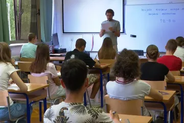 Stigli su konačni rezultati upisa: Gimnazije su i dalje najtraženije, a frizeri postali hit među odlikašima