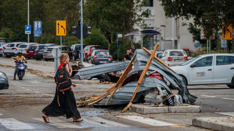 Strašno nevrijeme prošlo Splitom. Vatrogasac: 'Ovakvo nevrijeme u samo 20 minuta nitko nije doživio'