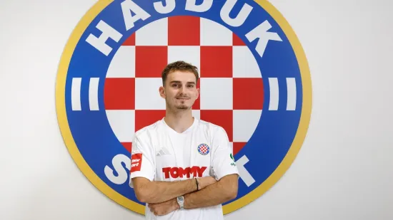 Navijači Hajduka u ekstazi nakon dolaska Pajazitija: 'Opa, ide to Vučeviću!'
