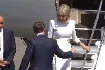 Brigitte opet šokirala Macrona, širi se nova neugodna snimka: 'Imala je hladni izraz lica'