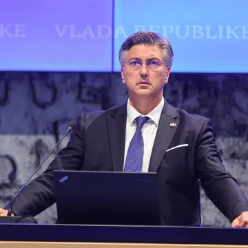 Pratite obraćanje Plenkovića: Važan dan za Penavu, na Vladi danas i pitanje vojnog roka