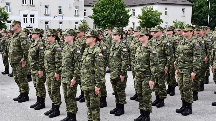 Sve o vojnom roku: Plaća je 1100 eura, a ako se ne odazovete - kazna je čak i veća