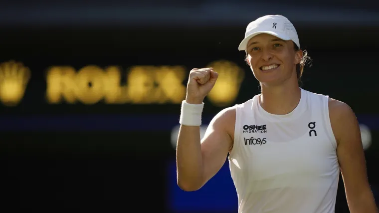 Iga Światek ekspresno pomela Belindu Bencic za finale Wimbledona