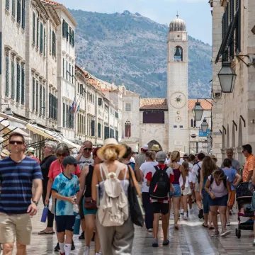 Čak su se i Švicarci raspisali o Hrvatskoj: Mnogi su neugodno iznenađeni, gubimo status?