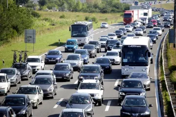 Ogromne gužve na ulazu u Hrvatsku, evo koliko je do sada vozila prošlo kroz Lučko