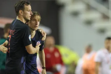 Modrić poslao emotivnu poruku Rakitiću: 'Impresivna karijera je zaključena, ali velika djela ostaju'