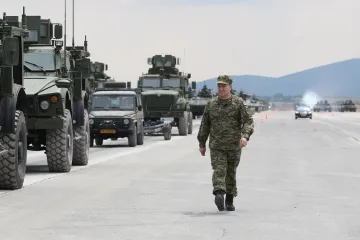 Detalji bizarnog incidenta u Udbini: Trojac divljao autom, vojnici nazvali 192, a onda je krenula nevjerojatna potjera