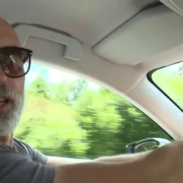 Reporter Boris Mišević stao na vruću janjetinu, pa pokazao Hrvatima zašto ne treba voziti autocestom do mora
