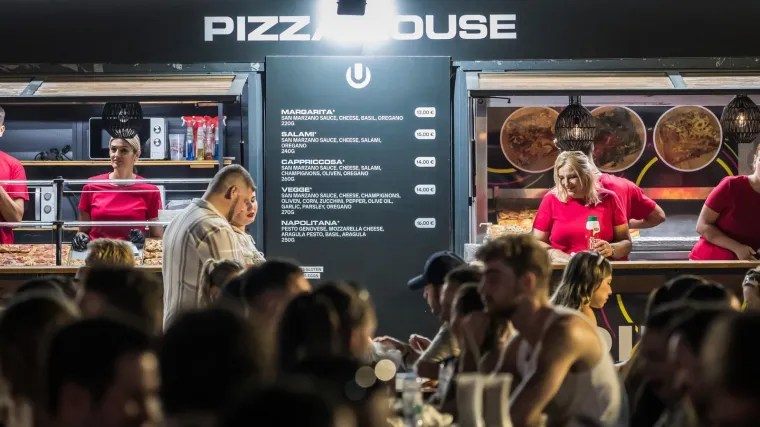 Vrtoglave cijene na Ultri: Ćevapi 14, burger s krumpirićima 21 euro, a evo koliko koštaju pivo i prezervativi