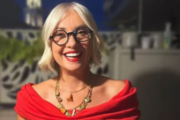 Nikada nije izgledala bolje? Danijela Dvornik oduševila novim izgledom pa progovorila o unukama