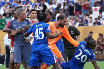 Tučnjava nakon finala klupskog SP-a: Luis Enrique udario zvijezdu Chelseaja, Trump gledao nevjerojatne scene