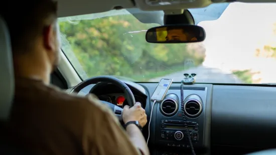 Zabunom je ostavio suprugu na benzinskoj postaji, primijetio je da nema nakon što se udaljio 320 km!