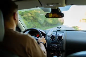 Zabunom je ostavio suprugu na benzinskoj postaji, primijetio je da nema nakon što se udaljio 320 km!