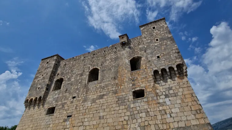 Zabavno i poučno: Djeca uz RTL Kockicu otkrivaju tajne hrvatskih dvoraca i legendi