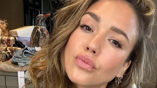 Jessica Alba ljubi mlađeg kolegu iz Marvelovog svemira?