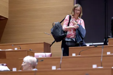 Zastupnici danas idu na dvomjesečne praznike: Čeka se glasanje o novoj ministrici