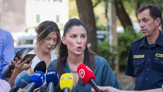 Elegancija na prvom mjestu: U dogradonačelnicu Splita svi su gledali