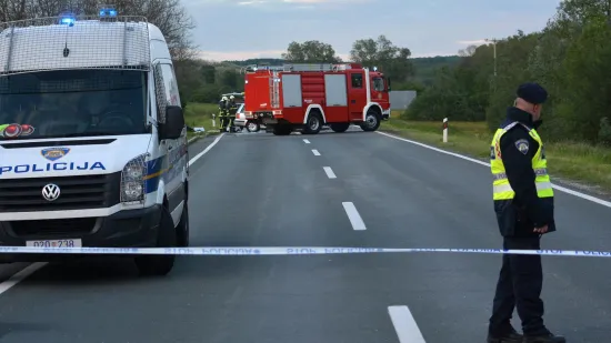 Teška prometna nesreća kod Bjelovara: Sudar auta i teretnog vozila