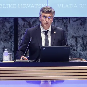 Vlada odlučuje o sanaciji Poljuda nakon nevremena: Plenković se uvodno obraća