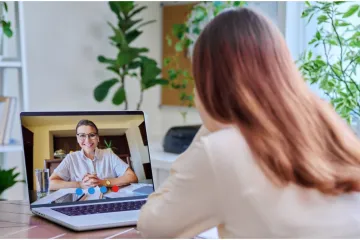 Neke stvari su zauvijek promijenjene: Je li pomoć preko ekrana i dalje učinkovita?