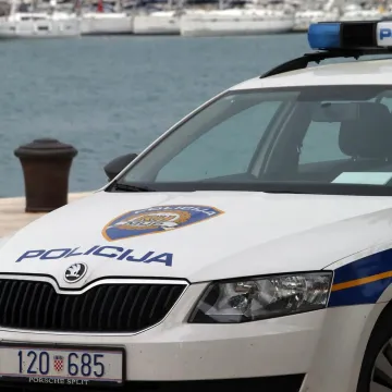 Bahati vozač napravio kaos, policajci nisu imali izbora: 'Bio je izrazito drzak'
