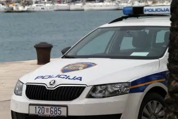 Bahati vozač napravio kaos, policajci nisu imali izbora: 'Bio je izrazito drzak'