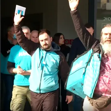 Strani i domaći dostavljači najavili prosvjed: 'Na cesti su po 12 sati, a ne mogu zaraditi ni 500 eura'