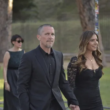 Christian Bale viđen sa suprugom srpskih korijena: Zbog nje okrenuo leđa obitelji