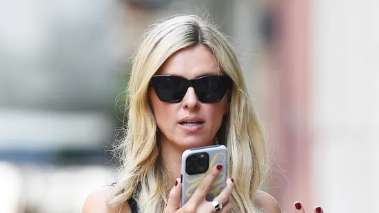 Kako izgleda mlađa sestra Paris Hilton? Viđena na Manhattanu, teško ih je razlikovati