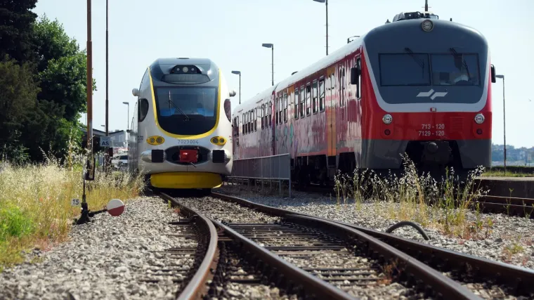 Digao noge na sjedalo i izazvao potpuni kaos u HŽ-u: Sve opako zakuhalo