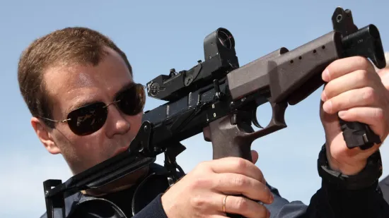 Rusi razmišljaju o udarima na Zapad? Medvedev poslao jezivu poruku: 'Odgovoriti u potpunosti'