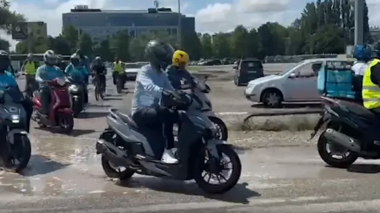 Prosvjed ispred Wolta: Dostavljači traže start od dva eura i poštenu kilometražu