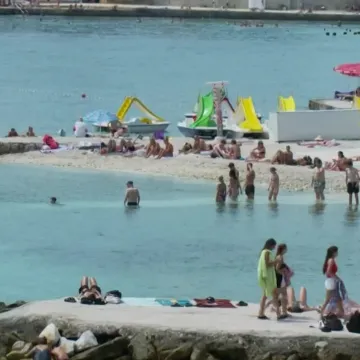 Tvrdili su da će se uoči sezone suzdržati, a pogledajte koliko su cijene skočile