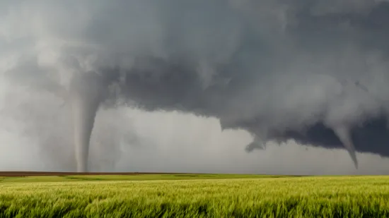 Pogodila su ih dva tornada! Upaljena upozorenja zbog ekstremnih oborina