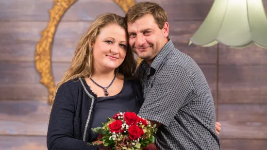 Sjećate se njih? Nikolina je Zvonku odmah zapela za oko u 'Ljubav je na selu', a ovako ju je zaprosio